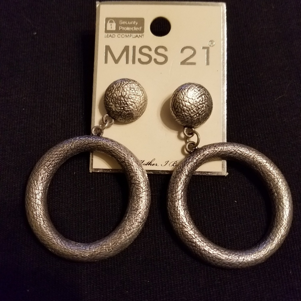 Bronze dangle earrings